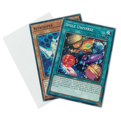 卸し売りYugiohのポリプロピレン カードは61x88mmにスリーブを付けるトレーディング カードの袖が防水する